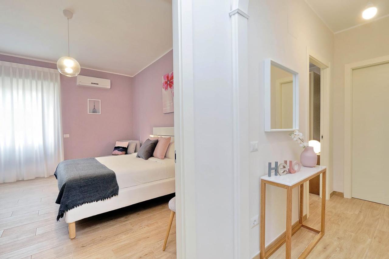 The Place To Be Apartment Rom
