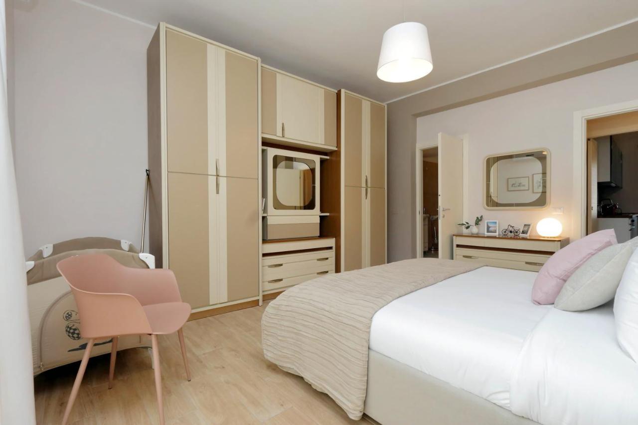 The Place To Be Apartment Rom